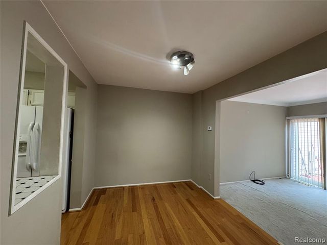 1775 Brentwood Drive, Troy, MI 48098