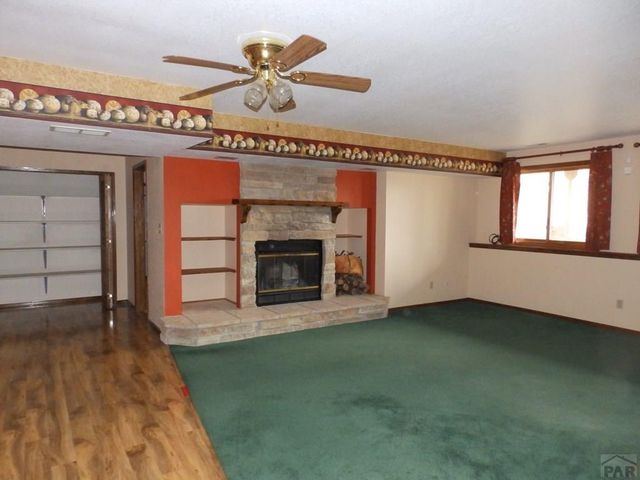 335 S Golfwood Place, Pueblo West, CO 81007