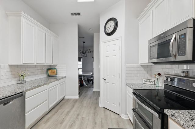 205 N Armstrong Road, Venus, TX 76084