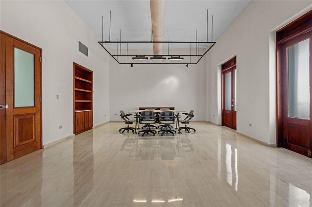 354 FORTALEZA, Old San Juan, PR 00901