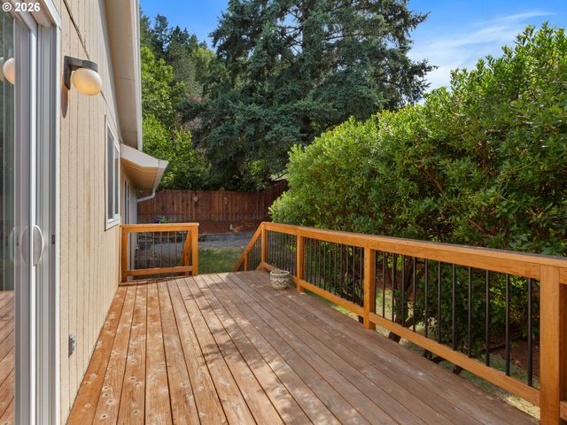 6127 Sw 161ST Pl, Beaverton, OR 97007