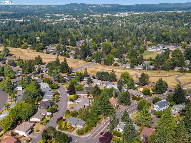 6127 Sw 161ST Pl, Beaverton, OR 97007