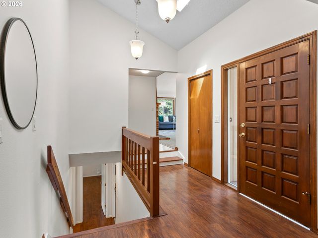 6127 Sw 161ST Pl, Beaverton, OR 97007