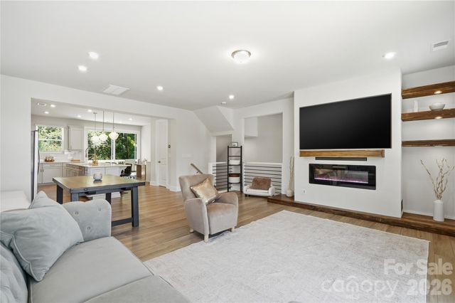 3324 Treble Court, Charlotte, NC 28262