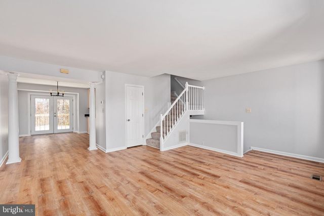 11209 KINGS CREST CT, Fredericksburg, VA 22407