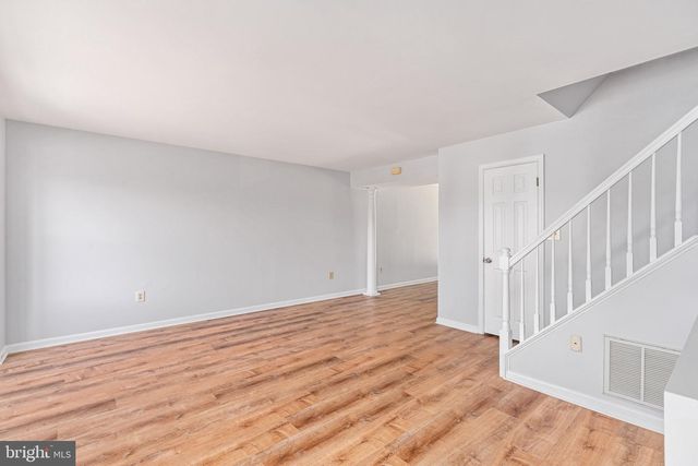 11209 KINGS CREST CT, Fredericksburg, VA 22407