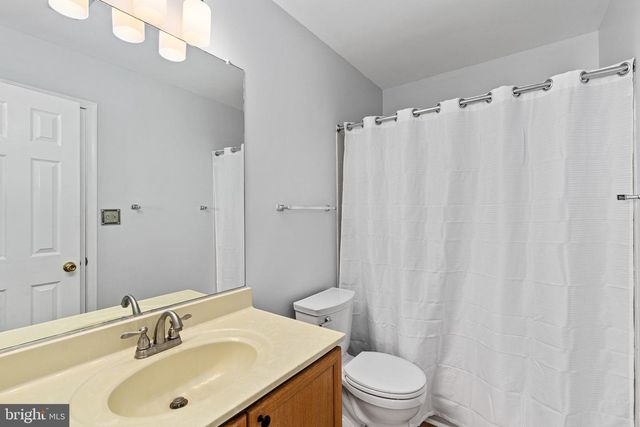 11209 KINGS CREST CT, Fredericksburg, VA 22407