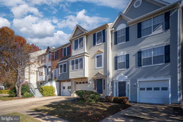 11209 KINGS CREST CT, Fredericksburg, VA 22407