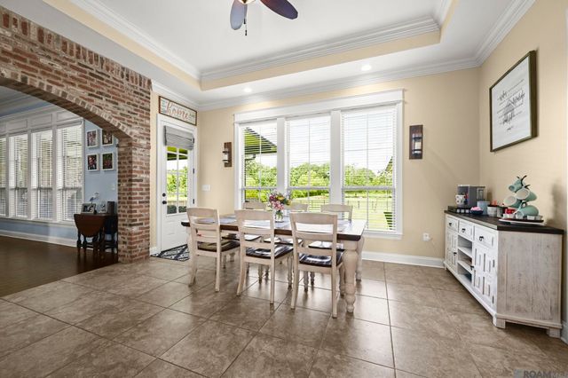 34375 Quarter Horse Ln, Walker, LA 70785