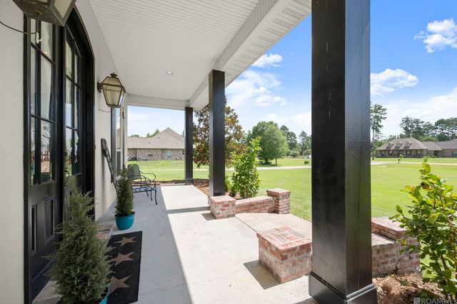34375 Quarter Horse Ln, Walker, LA 70785