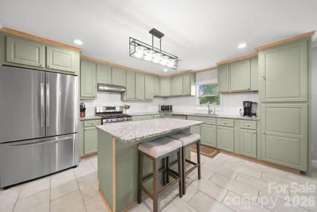 138 Shumaker Drive, Statesville, NC 28625