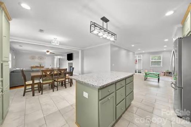 138 Shumaker Drive, Statesville, NC 28625