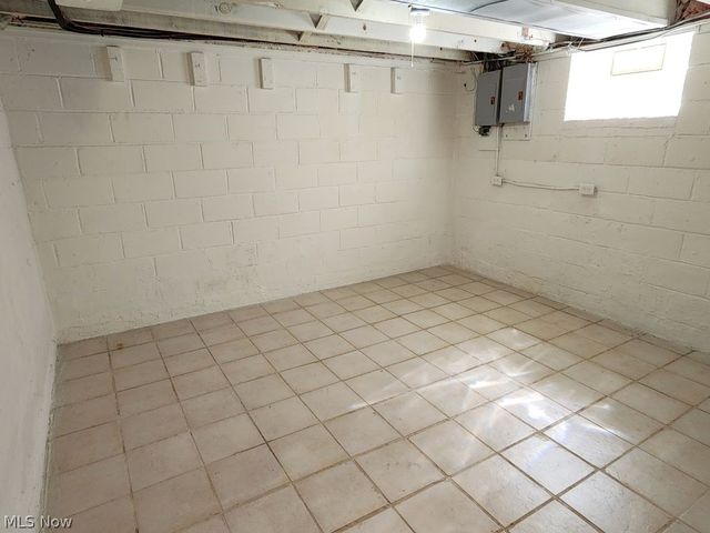 4102 Verona Road, South Euclid, OH 44121