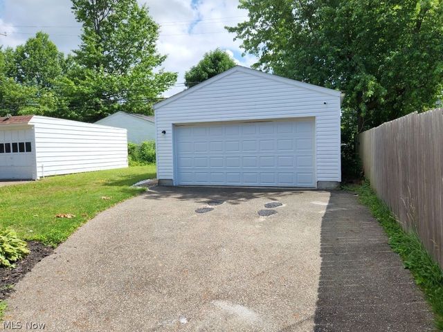 4102 Verona Road, South Euclid, OH 44121