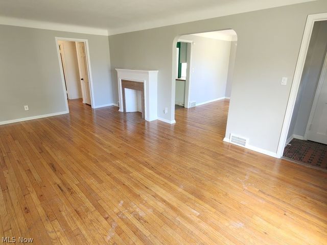 4102 Verona Road, South Euclid, OH 44121