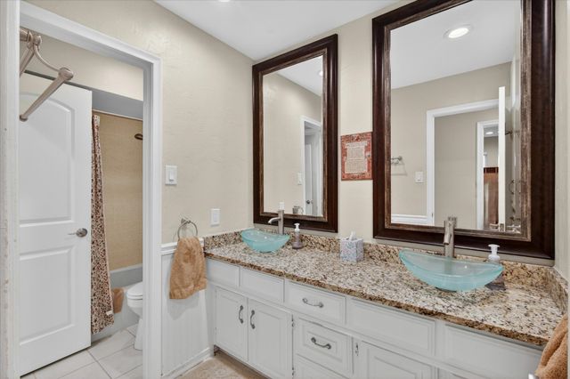2400 Kings Country Drive, Irving, TX 75038