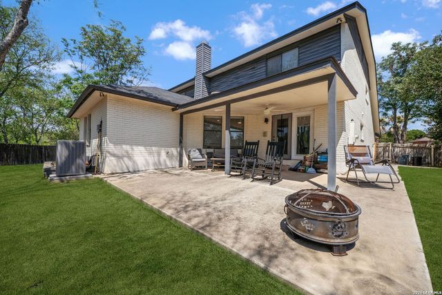 15262 Moonlit Grove, San Antonio, TX 78247