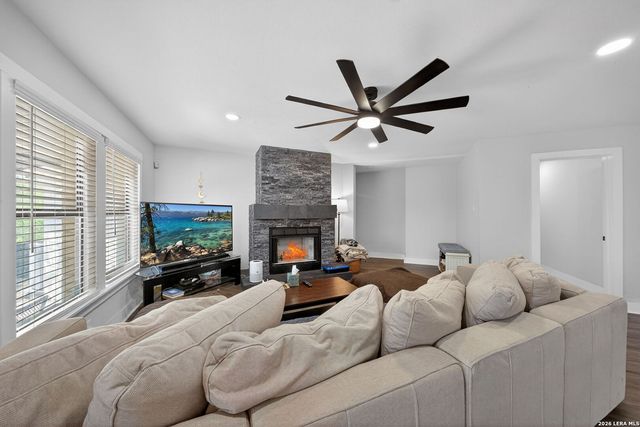 15262 Moonlit Grove, San Antonio, TX 78247