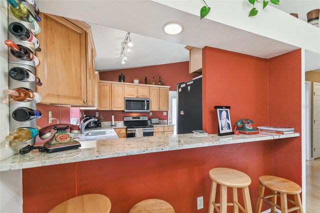 5908 MOHR ROAD, Tampa, FL 33615