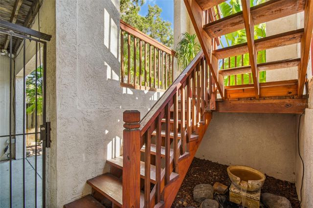 5908 MOHR ROAD, Tampa, FL 33615