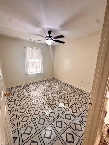 1609 Sunrise Valley Drive, Greensboro, NC 27405