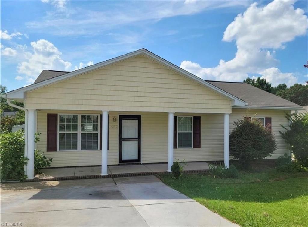 1609 Sunrise Valley Drive, Greensboro, NC 27405