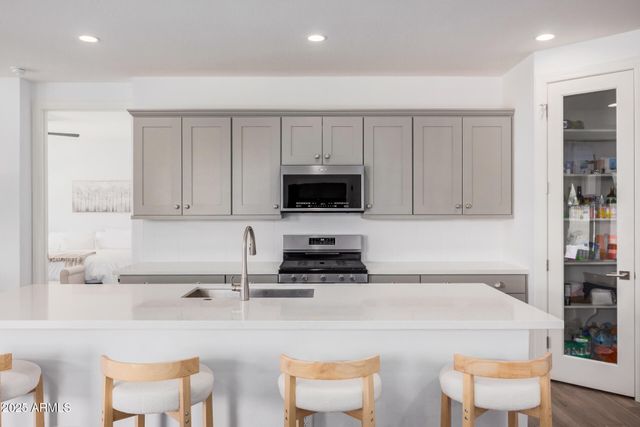 17362 W WILDWOOD Street, Surprise, AZ 85388