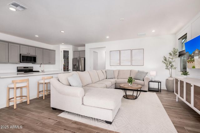 17362 W WILDWOOD Street, Surprise, AZ 85388