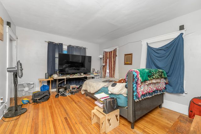 835 Lay Boulevard, Kalamazoo, MI 49001