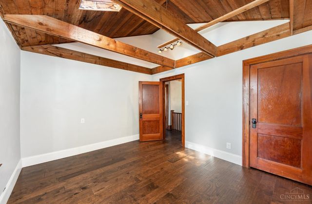 1944 Rockland Avenue, Cincinnati, OH 45230