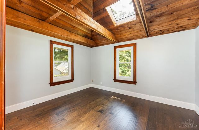 1944 Rockland Avenue, Cincinnati, OH 45230