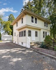 1944 Rockland Avenue, Cincinnati, OH 45230