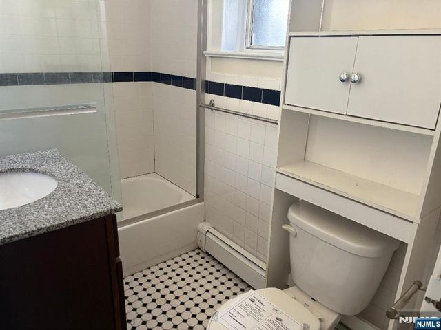 94 Elm Road, Newark, NJ 07105
