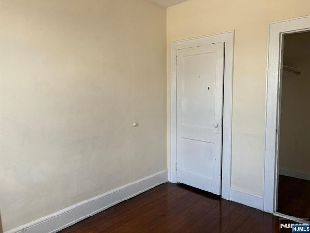 94 Elm Road, Newark, NJ 07105