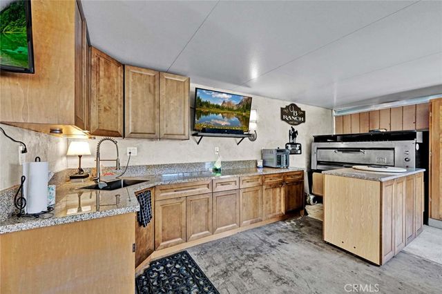 2717 Leatherwood Court, Riverside, CA 92504