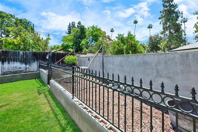 2717 Leatherwood Court, Riverside, CA 92504