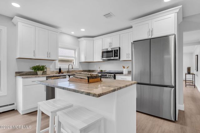 331 Saint Thomas Drive, Toms River, NJ 08757