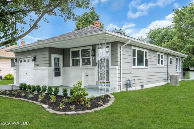 331 Saint Thomas Drive, Toms River, NJ 08757