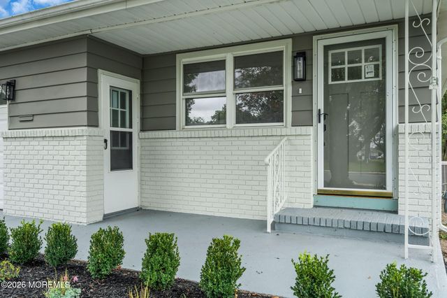 331 Saint Thomas Drive, Toms River, NJ 08757
