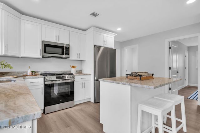 331 Saint Thomas Drive, Toms River, NJ 08757