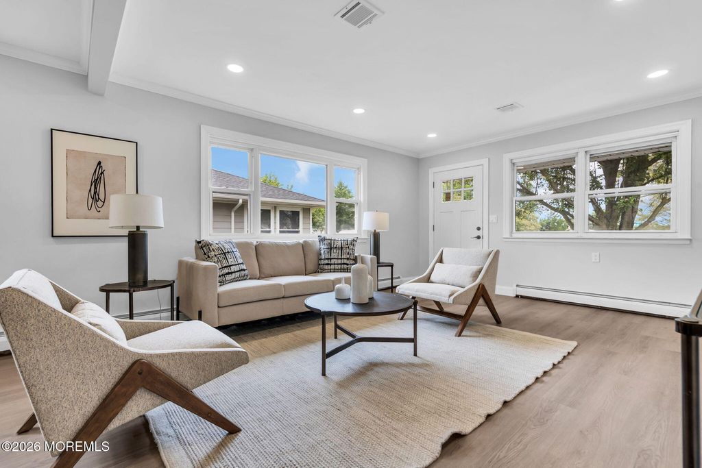 331 Saint Thomas Drive, Toms River, NJ 08757