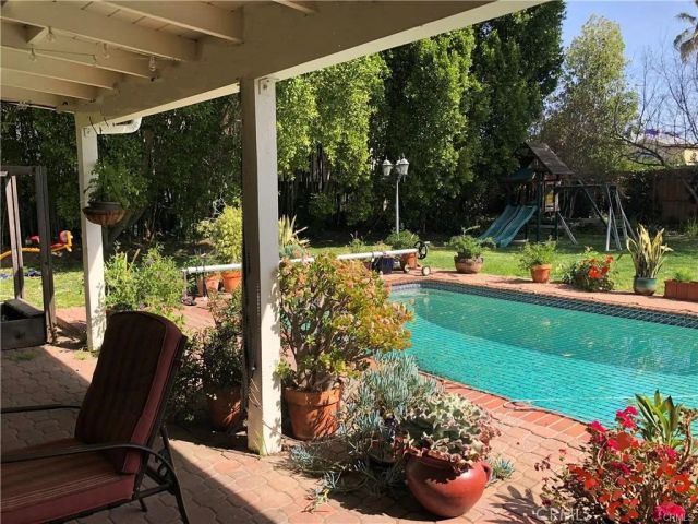 19345 Santa Rita Street, Tarzana, CA 91356