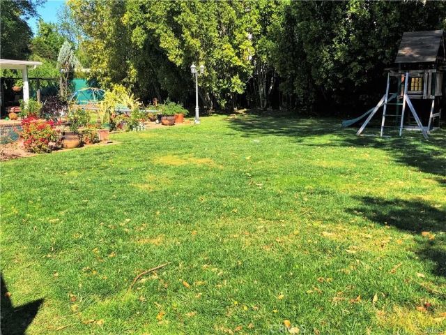 19345 Santa Rita Street, Tarzana, CA 91356