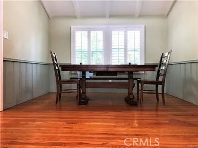 19345 Santa Rita Street, Tarzana, CA 91356