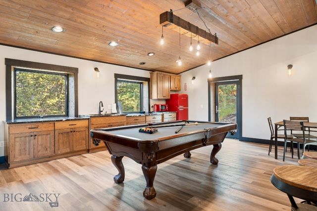 454 Grouse Ridge Drive, Gallatin Gateway, MT 59730