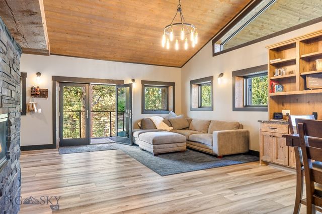 454 Grouse Ridge Drive, Gallatin Gateway, MT 59730