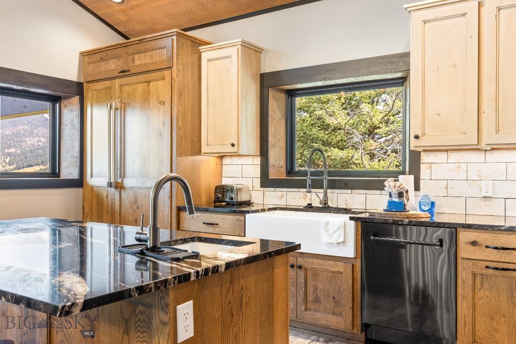 454 Grouse Ridge Drive, Gallatin Gateway, MT 59730 photo 17