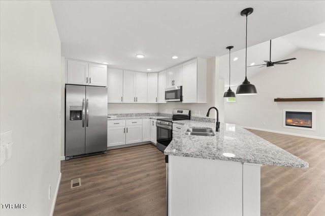 260 Old Charity Hill Road, Elizabethton, TN 37643
