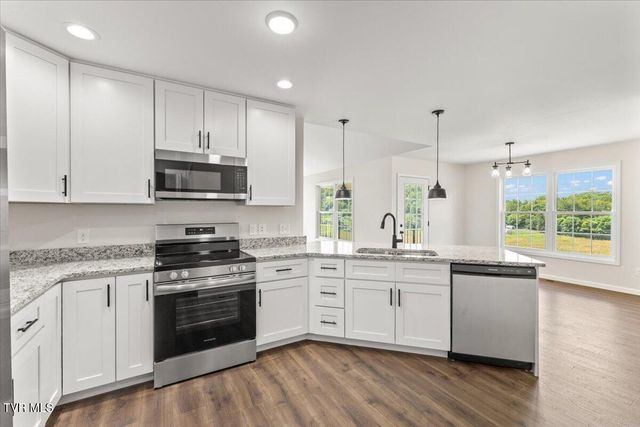 260 Old Charity Hill Road, Elizabethton, TN 37643