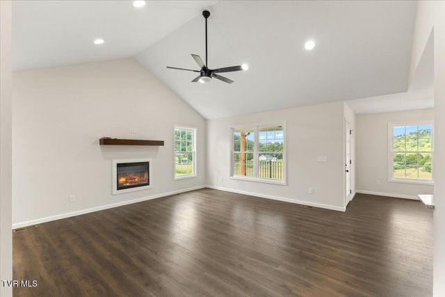 260 Old Charity Hill Road, Elizabethton, TN 37643